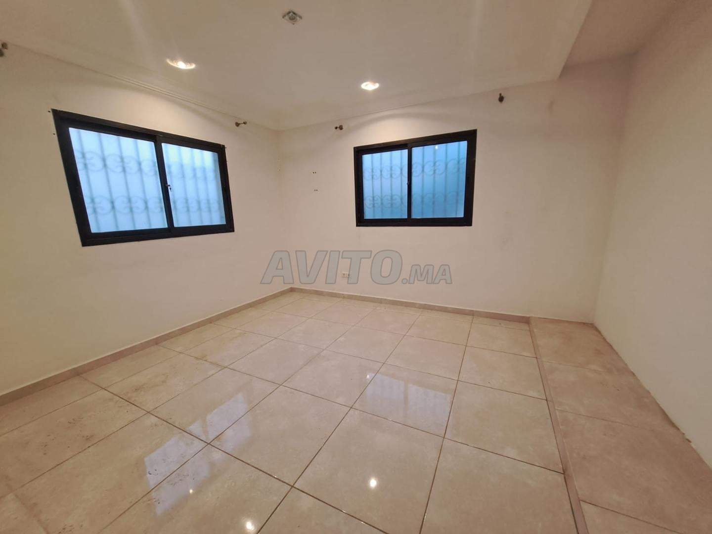 Stunning 3-bedroom Art Deco apartment in Casablanca — photo 9