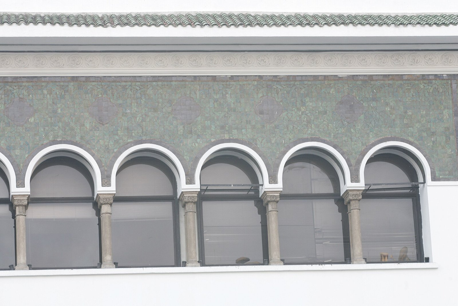 Bâtiment de la Poste du Maroc — Q7Y2086 (2972890410)
