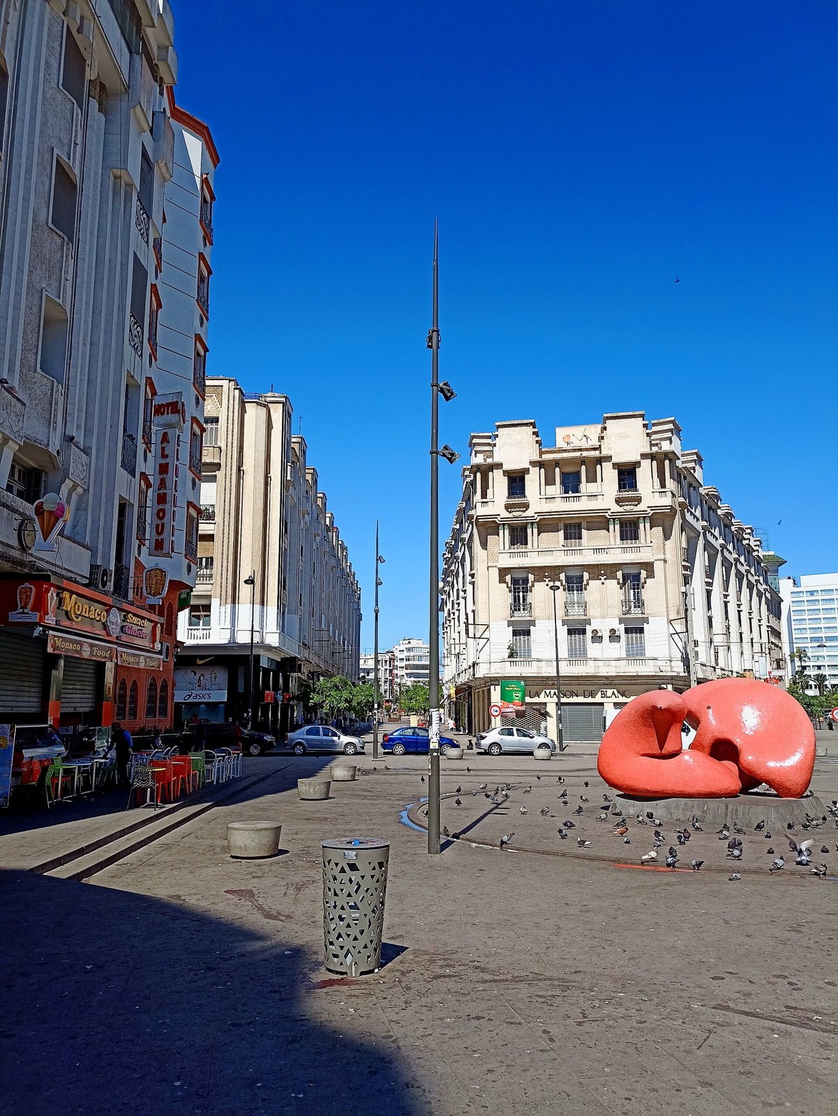 Immeuble Tazi — Place Casablanca