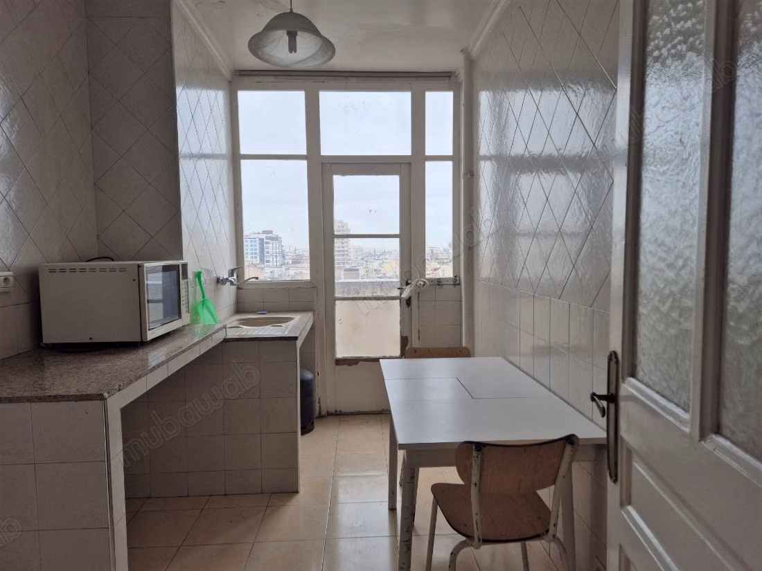 Appartement Art Déco avec terrasse Bd Resistance — photo 11