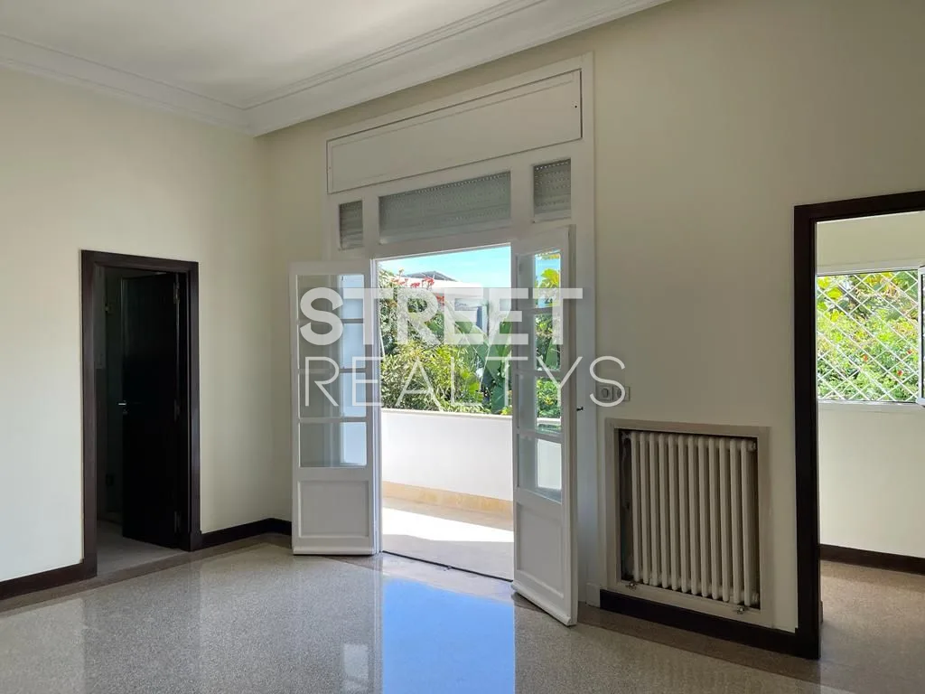 Anfa Sup/Villa Art Déco 600m² - Piscine Jardin — photo 3