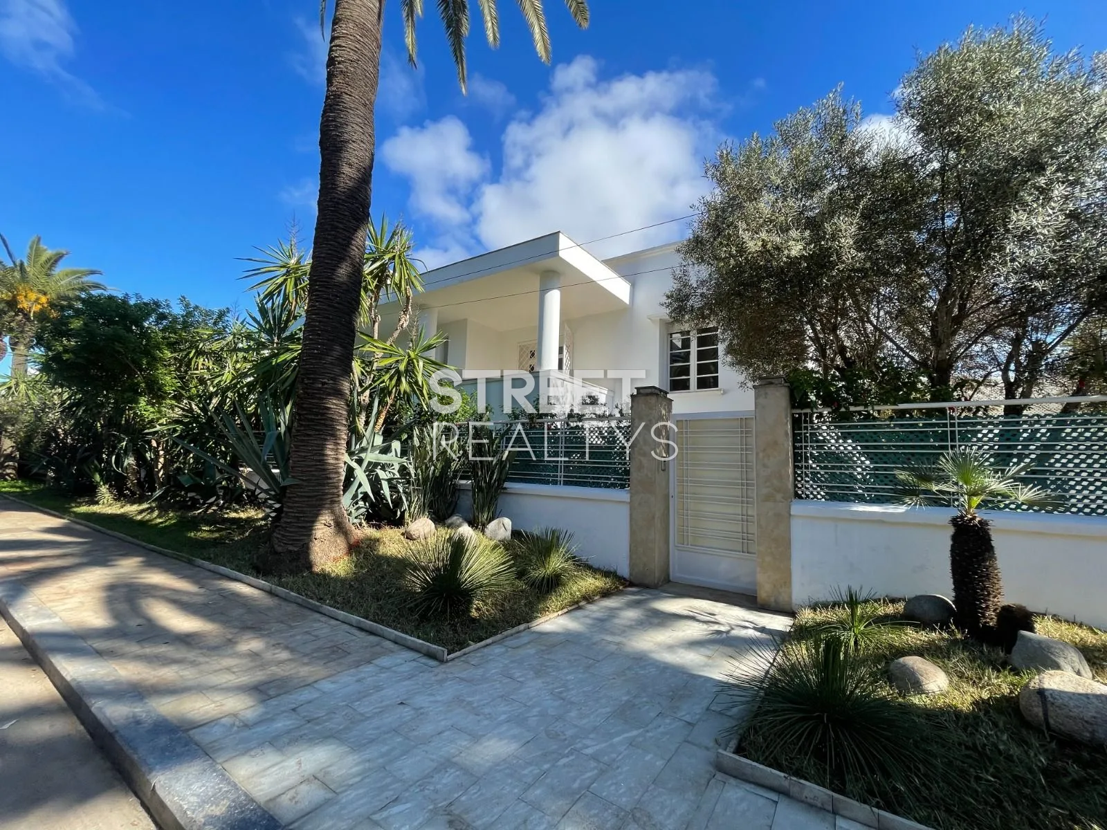 Anfa Sup/Villa Art Déco 600m² - Piscine Jardin — photo 19