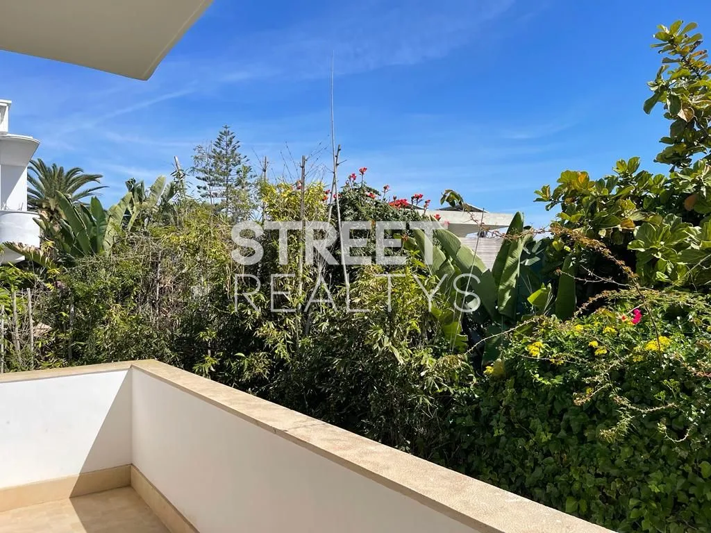 Anfa Sup/Villa Art Déco 600m² - Piscine Jardin — photo 11